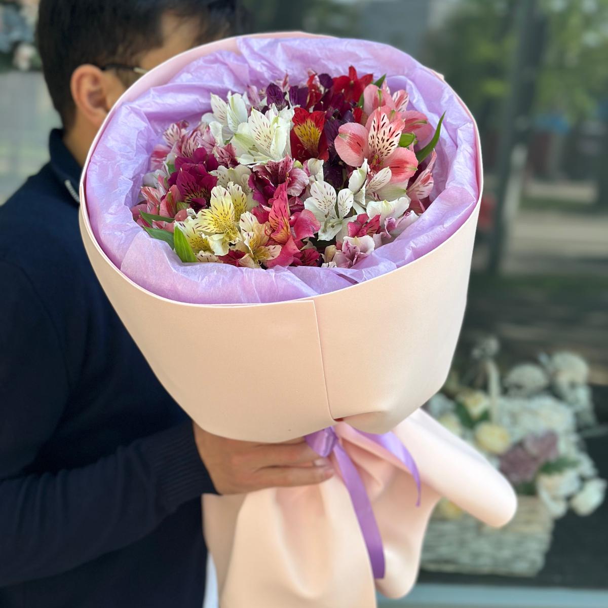 Букет СОБРАН СЕГОДНЯ №3 Букет СОБРАН СЕГОДНЯ №3